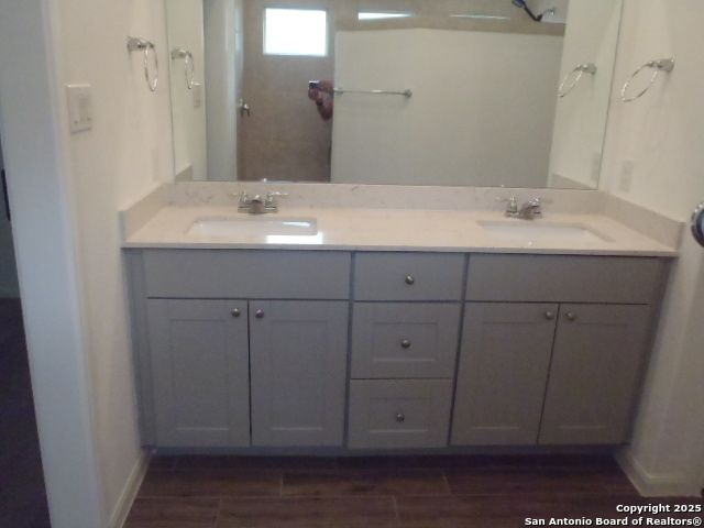 5919 Corsicana, Seguin, TX 78155