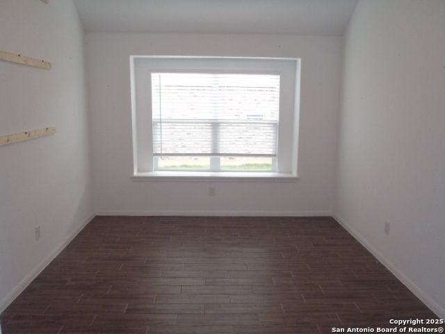 5919 Corsicana, Seguin, TX 78155
