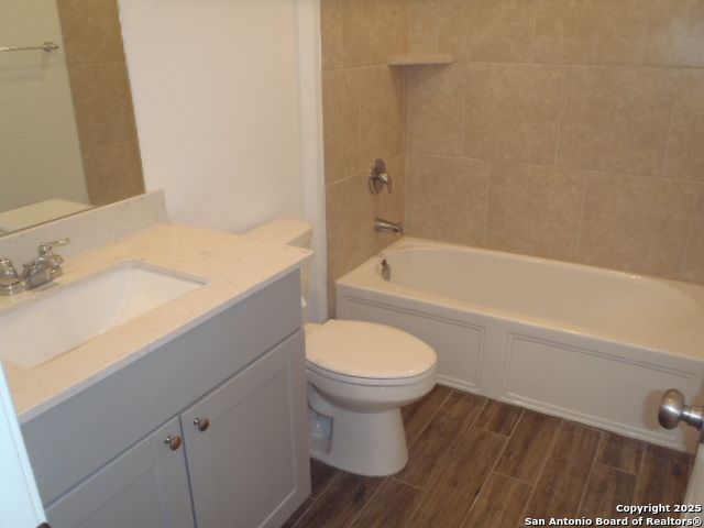 5919 Corsicana, Seguin, TX 78155