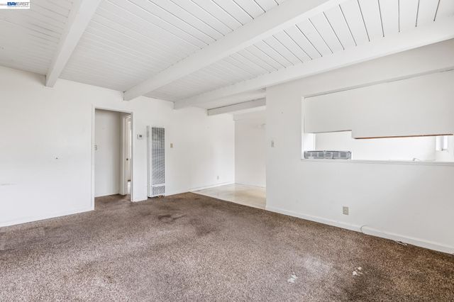 5963 MACCALL STREET, Oakland, CA 94609