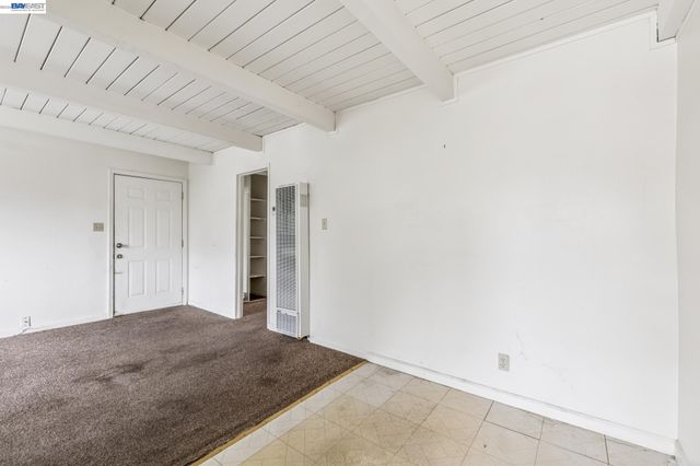 5963 MACCALL STREET, Oakland, CA 94609