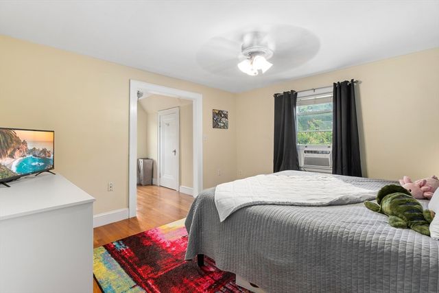 12 Baincroft Rd, Malden, MA 02148
