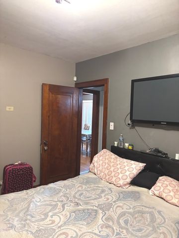 919 Broadway Street, Melrose Park, IL 60160