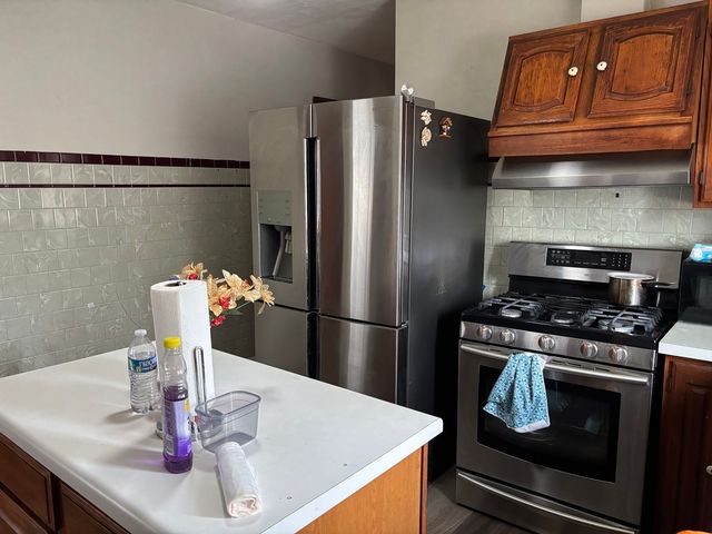 919 Broadway Street, Melrose Park, IL 60160