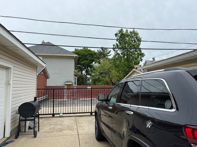 919 Broadway Street, Melrose Park, IL 60160