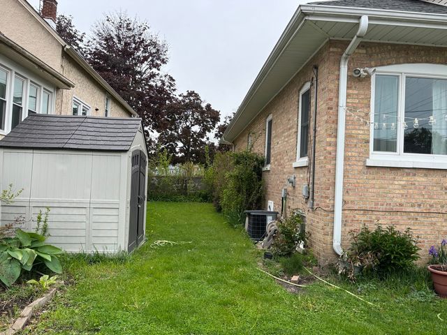 919 Broadway Street, Melrose Park, IL 60160