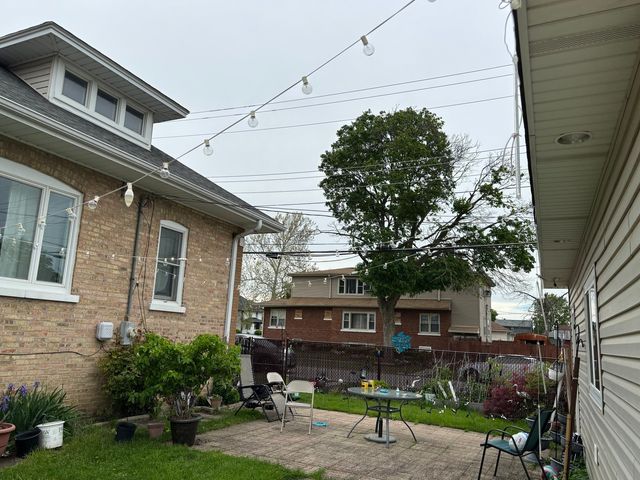 919 Broadway Street, Melrose Park, IL 60160