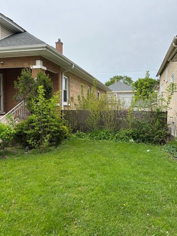 919 Broadway Street, Melrose Park, IL 60160