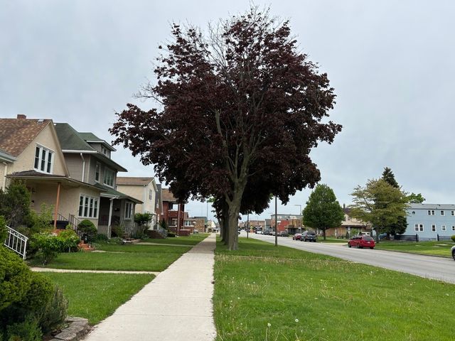919 Broadway Street, Melrose Park, IL 60160