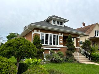 919 Broadway Street, Melrose Park, IL 60160