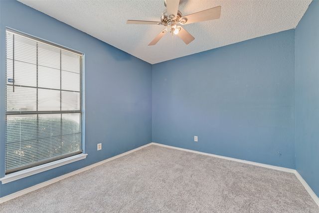 806 Wind Brooke Drive, Arlington, TX 76001