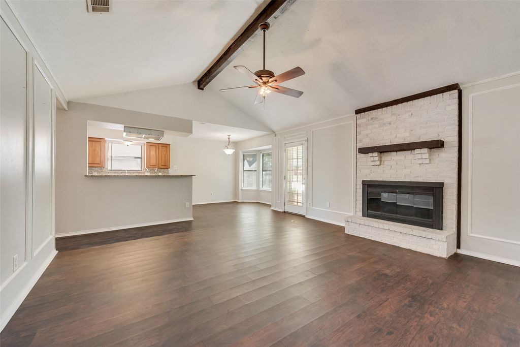 806 Wind Brooke Drive, Arlington, TX 76001 — photo 2