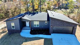 7 Dundonald Lane, Bella Vista, AR 72715