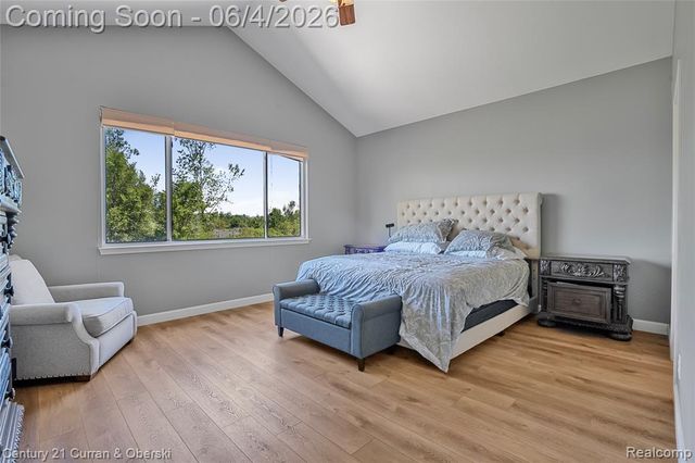 25670 Meadow Court, South Lyon, MI 48178