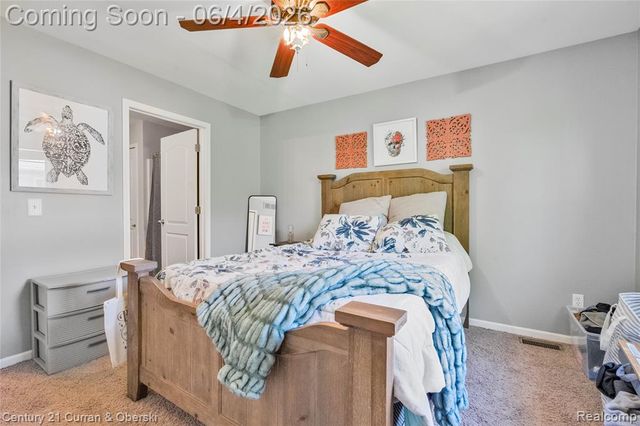 25670 Meadow Court, South Lyon, MI 48178