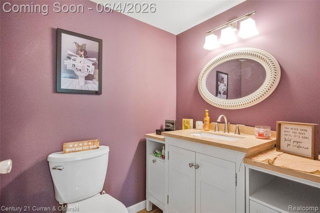 25670 Meadow Court, South Lyon, MI 48178