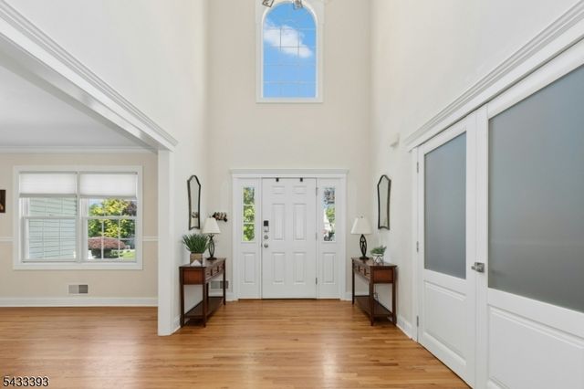 33 STANTON STREET, Clark Twp., NJ 07066