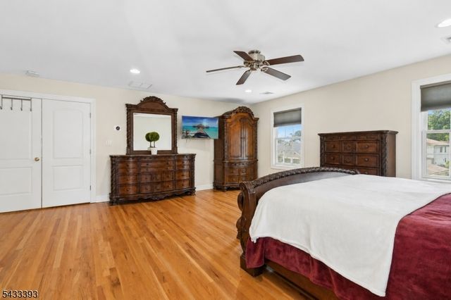 33 STANTON STREET, Clark Twp., NJ 07066