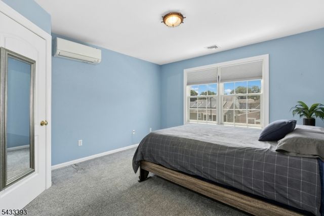 33 STANTON STREET, Clark Twp., NJ 07066