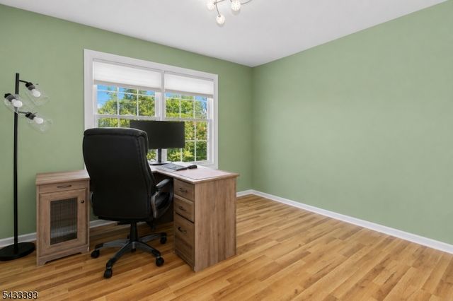 33 STANTON STREET, Clark Twp., NJ 07066