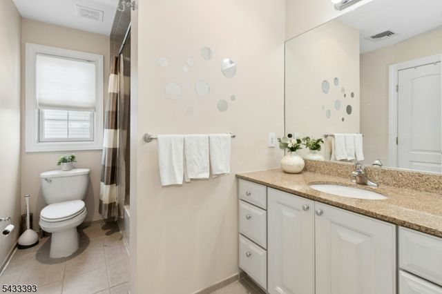 33 STANTON STREET, Clark Twp., NJ 07066