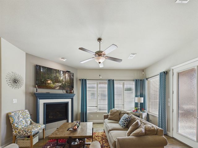 3626 Crosby Street, Irving, TX 75038