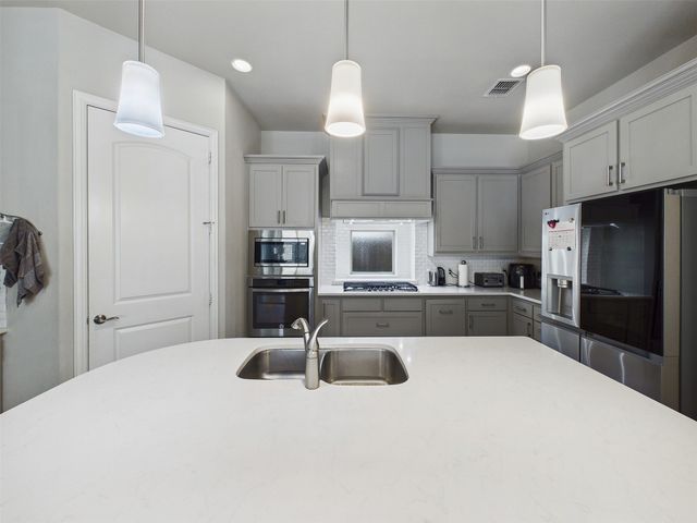3626 Crosby Street, Irving, TX 75038