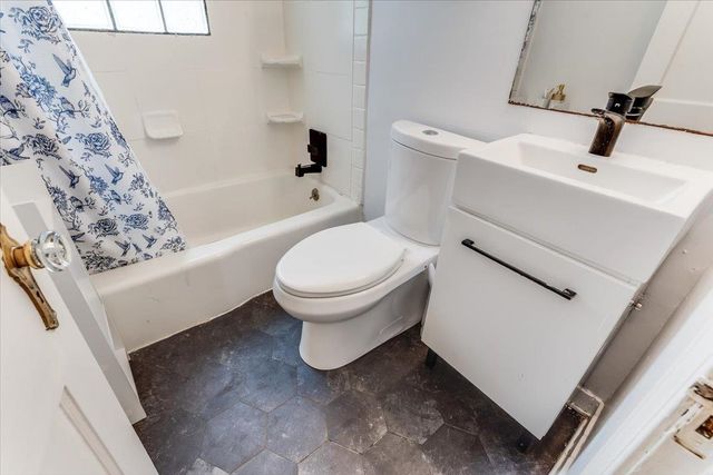 123 N Bleckley Dr., Wichita, KS 67208