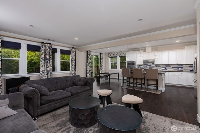 8890 Yarrow Court SE, Olympia, WA 98501