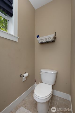 8890 Yarrow Court SE, Olympia, WA 98501