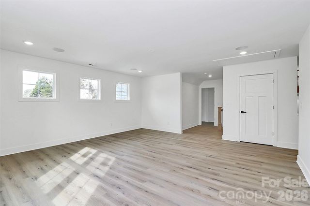 127 Hazelton Loop, Mooresville, NC 28117