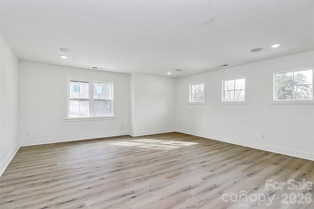 127 Hazelton Loop, Mooresville, NC 28117
