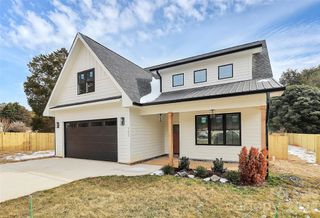 127 Hazelton Loop, Mooresville, NC 28117