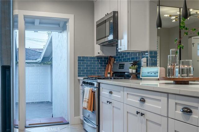 4530 58th Street, San Diego, CA 92115
