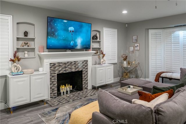 4530 58th Street, San Diego, CA 92115