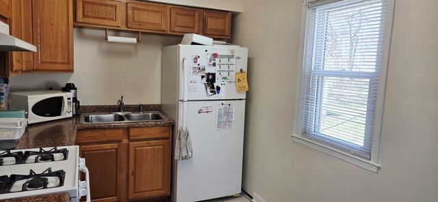 2635 Parkway Drive, Highland, IN 46322