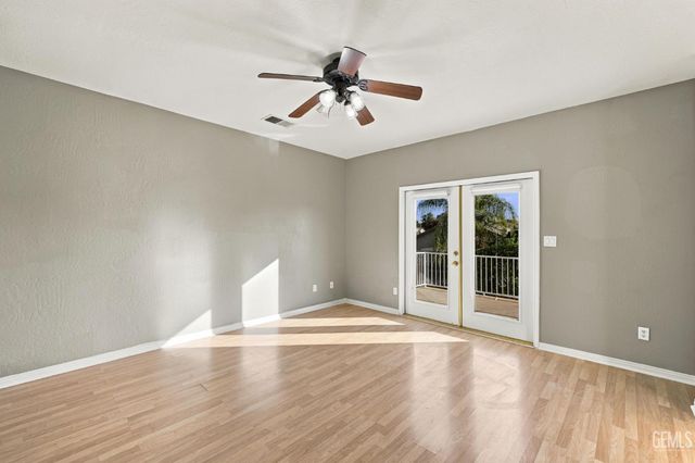 1316 Elkhorn Creek Lane, Bakersfield, CA 93311