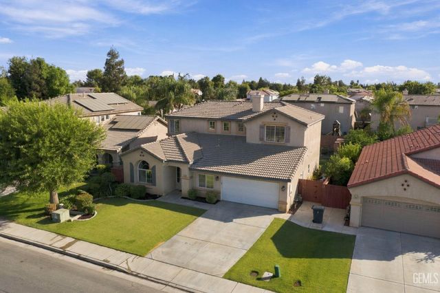 1316 Elkhorn Creek Lane, Bakersfield, CA 93311