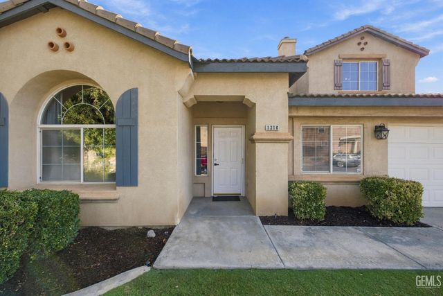 1316 Elkhorn Creek Lane, Bakersfield, CA 93311