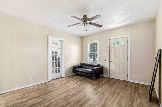4411 3RD AVENUE S, St Petersburg, FL 33711