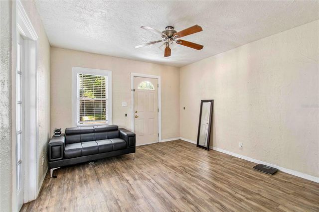 4411 3RD AVENUE S, St Petersburg, FL 33711