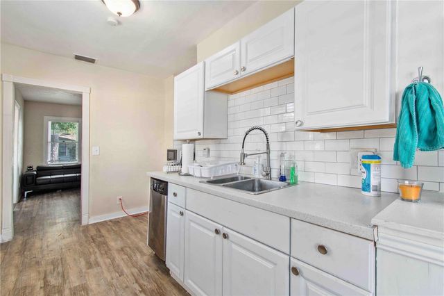 4411 3RD AVENUE S, St Petersburg, FL 33711