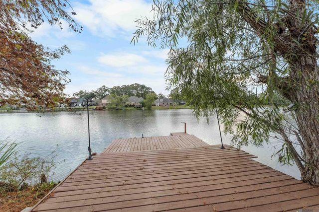 18167 Kenner Dr, Prairieville, LA 70769