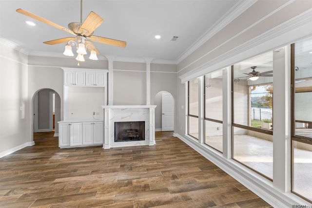 18167 Kenner Dr, Prairieville, LA 70769