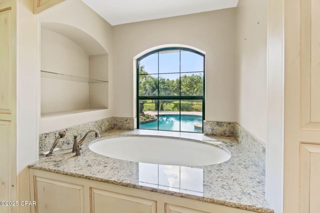 630 Hutchison Road, Chipley, FL 32428