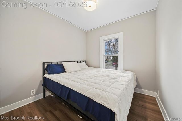 595 E Drayton Street, Ferndale, MI 48220