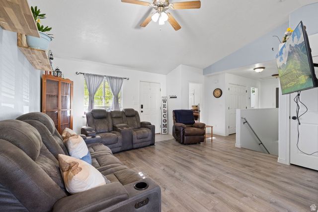 1353 S 360 W, Payson, UT 84651