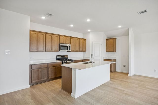 1124 Shorthorn Street, Royse City, TX 75189