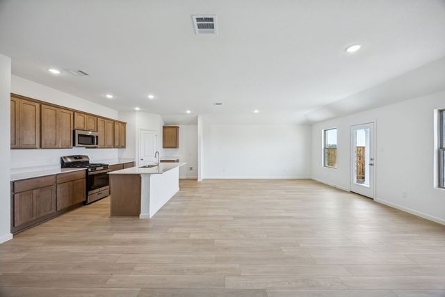 1124 Shorthorn Street, Royse City, TX 75189