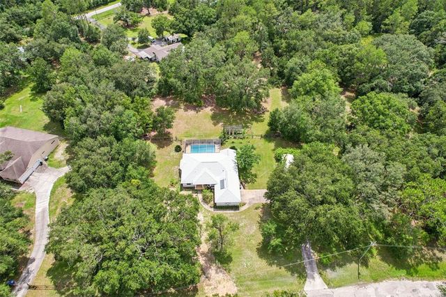 8229 QUAIL HOLLOW BOULEVARD, Wesley Chapel, FL 33544